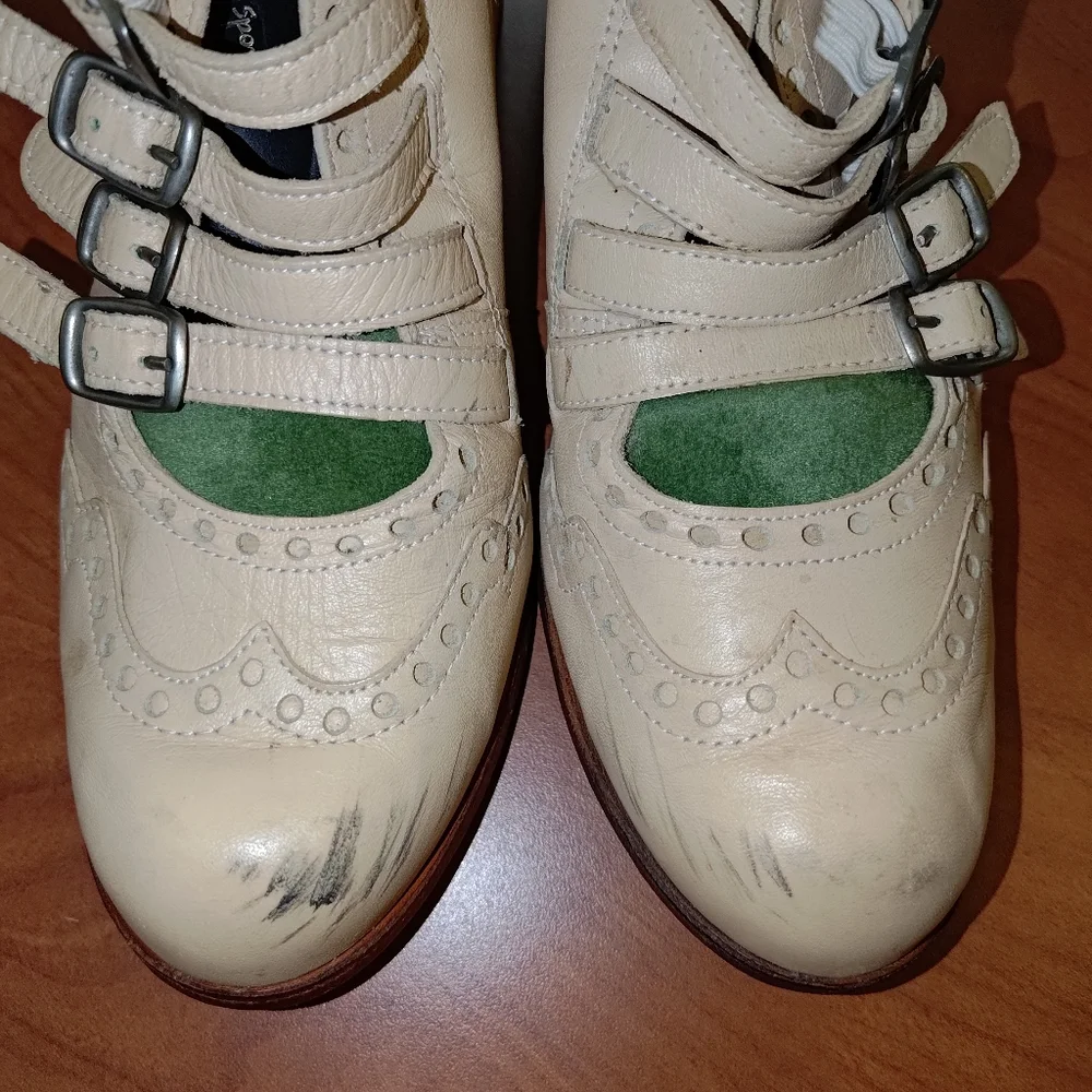 JOHN FLUEVOG Adrians : Alli 4-Buckle Mary Jane Brogue Wingtip Shoes US 7 Beige - Picture 3 of 16